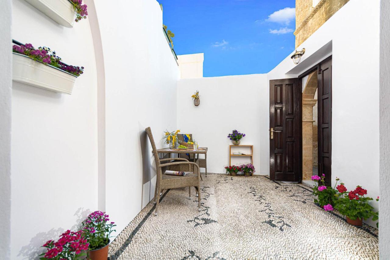 Villa Dafni - Lindos Exteriör bild